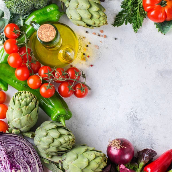 Variedade de produtos hortícolas frescos do mercado dos agricultores biológicos — Fotografia de Stock