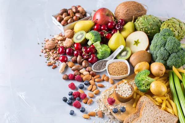 Urval av friska rika fiber källor vegansk mat för matlagning — Stockfoto
