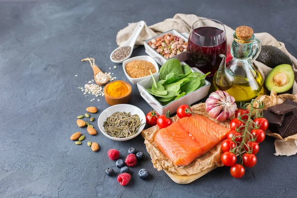 Ассортимент здоровой пищи с низким содержанием холестерина — стоковое фото