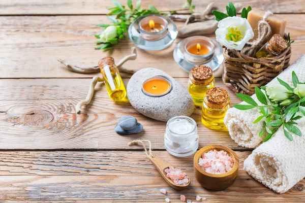 Spa sağlık ayarı kavramı, uçucu yağ sabun krema ile arka plan