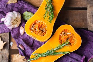 Sonbahar sonbahar hasat arka plan Balkabagi kabak ve biberiye ile