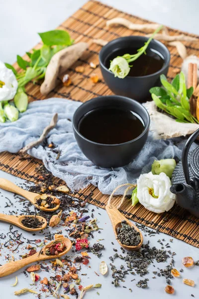 Seleção de bule de chá japonês chinês de ervas masala — Fotografia de Stock