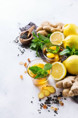 Zencefil limon nane ile Japon Çin çay