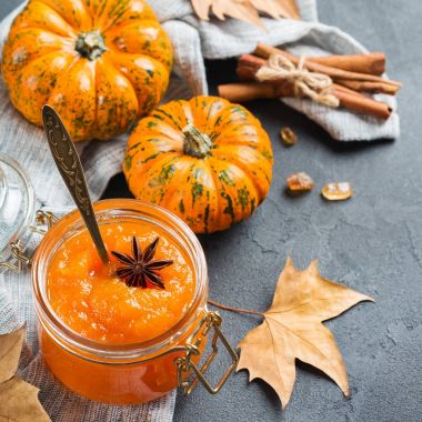 Sonbahar sonbahar kabak reçeli lezzetli baharatlar ile