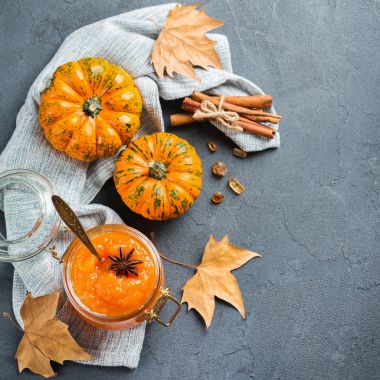 Sonbahar sonbahar kabak reçeli lezzetli baharatlar ile