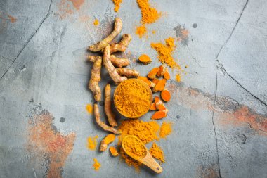 Ham zerdeçal kökü curcuma longa tozu