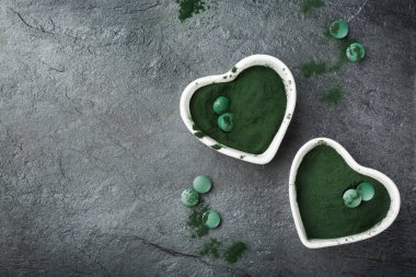 Superfood kavramı yer yeşil spirulina yosun toz, Tablet hap