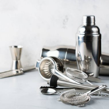 Araçlar alkol içki ve kokteyller için bar set