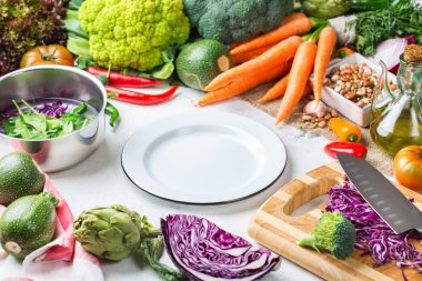 Taze organik çiftçi sebze, yemek pişirmek için çorba malzemeleri