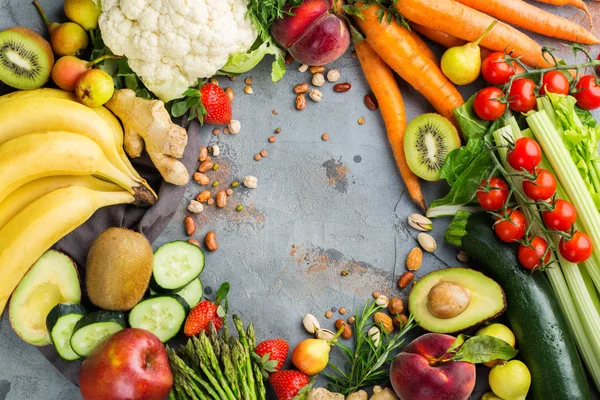 Gezond voedsel voor uitgebalanceerd alkalisch dieet concept — Stockfoto