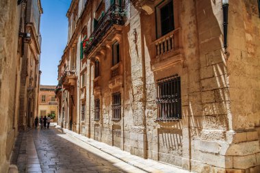 Mdina, Malta. Mdina, Malta 'daki antik ortaçağ sokak kasabasının güzel manzarası. Mdina ve Rabat 'ın taş evleri, Malta. Sessiz Şehir Mdina