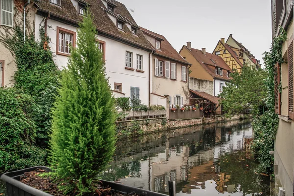 Παλιά Πόλη Colmar Αλσατία Γαλλία Petite Βενετία Κανάλι Νερού Και — Φωτογραφία Αρχείου