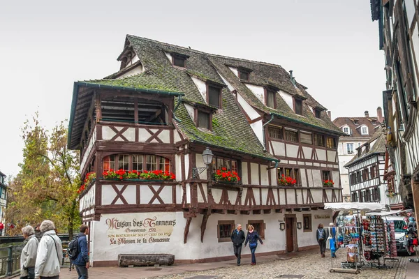 Strasbourg Alsacia Francia Casas Tradicionales Entramado Madera Pequeña Francia Casas — Foto de Stock