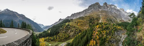 Волшебный Ландшафт Швейцарии Горами Швейцарских Альпах Европе Штайнглетчер Курве Центральная — стоковое фото