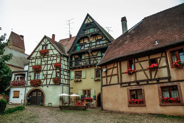 Beuatiful Falu Eguisheim Egusheim Elzászban Franciaországban Színes Házak Utcák Középkori — Stock Fotó