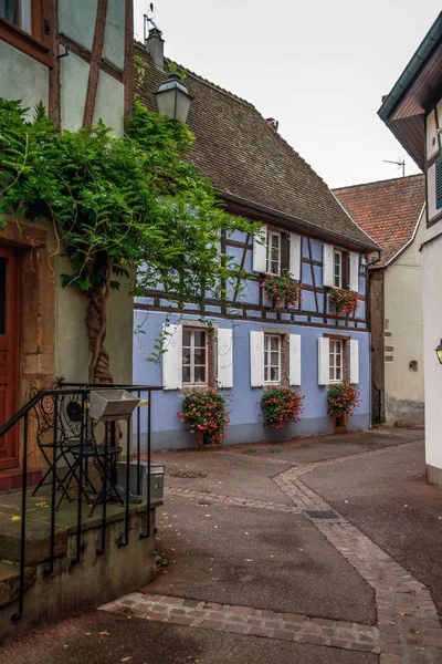 Aldeia Encantadora Eguisheim Egusheim Alsácia França Casas Coloridas Rua Vila — Fotografia de Stock