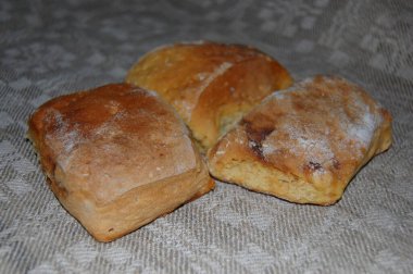 Geleneksel kırsal ekmek eski tariflerin arkasında.