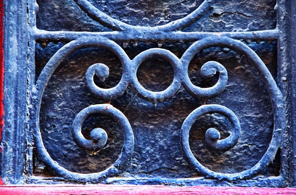 Stare Zabytkowe Drzwi Minionych Wieków Fragmenty Drzwi Zabytkowych — Zdjęcie stockowe