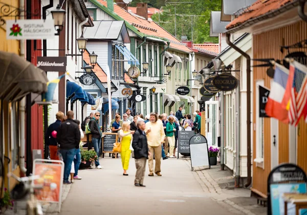 Straße in der stadt sigtuna, schweden, europa. — Stockfoto