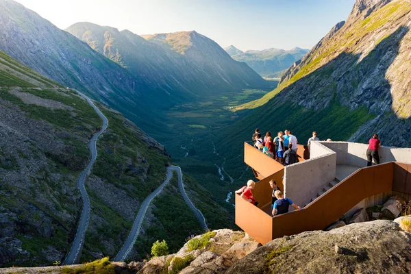 Trollstigen dağın yol Norveç, Europe — Stok fotoğraf