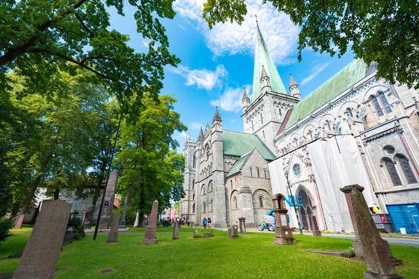 Vecchia cattedrale di Trondheim, Norvegia . — Foto Stock