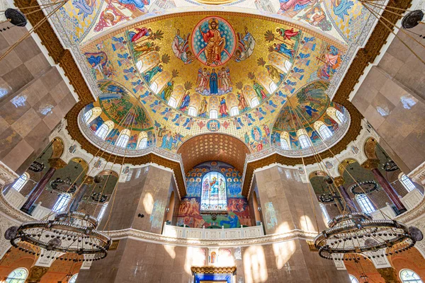 ロシアのクロンシュタットにある聖ニコラス大聖堂 — ストック写真