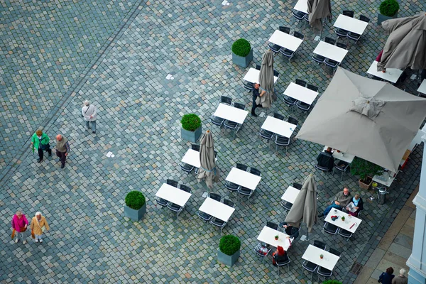 Vista de cima para baixo na rua de Dresden Alemanha, Europa — Fotografia de Stock