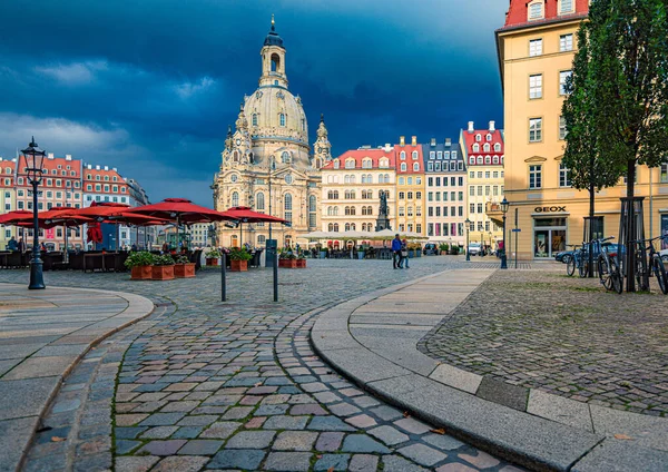 Zewnątrz katedry Frauenkirche w Dreźnie Niemcy — Zdjęcie stockowe