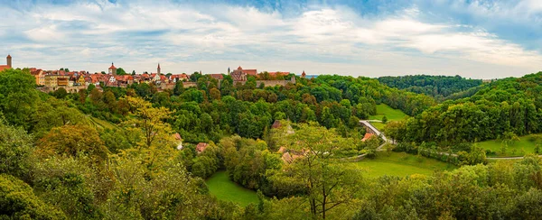 Bavyera Almanya Daki Rothenburg Der Tauber Şehrinin Panoraması Ufuktaki Eski — Stok fotoğraf