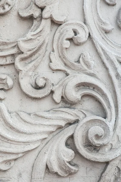 Close up van luxe witte wanddecoratie met lijstwerk. Rechtenvrije Stockafbeeldingen
