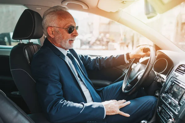 Senior Good Looking Businessman Driving His Car — Stock Photo, Image