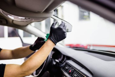 İç mekan temizleme, araba temizleme konsepti. Seçici odak. 