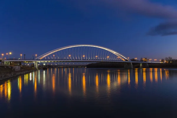 Ponte Apollo em Bratislava — Fotografia de Stock