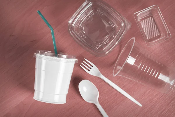 Tek kullanımlık plastik çatal bıçak takımı