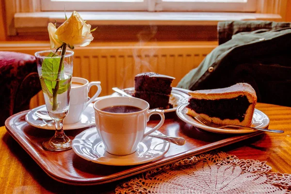 Delicious Desserts Cups Coffee Tray — Stock Photo, Image