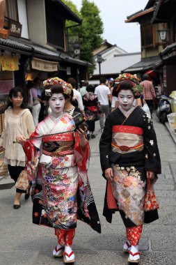 Geyşa Kyoto, 3 Mayıs 2016 sokaklarında.