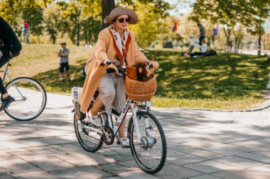 Kiev Ukrayna Retro Cruise 2018 olabilir