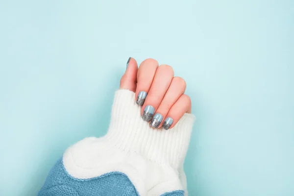 Holiday glitter manicure — Stock Photo, Image