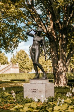 Berlinli Dom cephesi