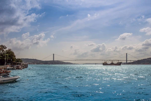 Istanbul Turquie Août 2016 Navire Sur Bosphore — Photo