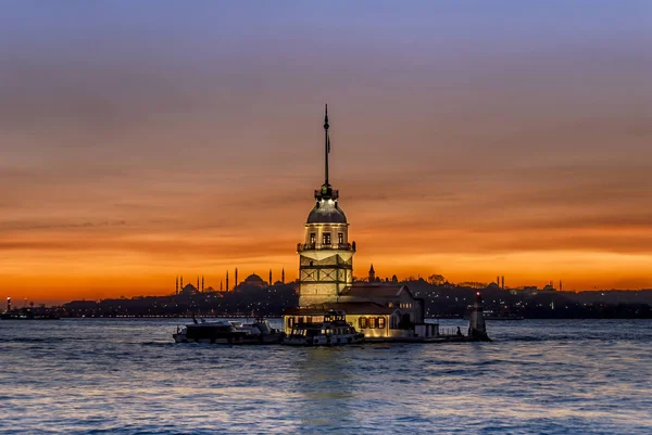 Estambul Turquía Enero 2011 Torre Doncella — Foto de Stock
