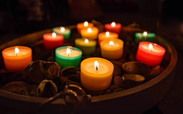 Bunte Kerzenlichter — Stockfoto