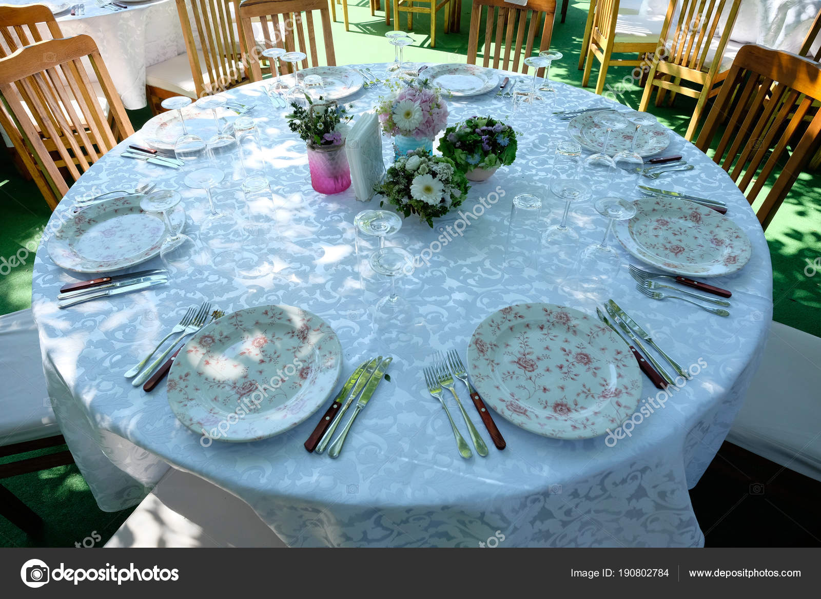 Wedding Reception Table Reception Table Garden Setting Wedding