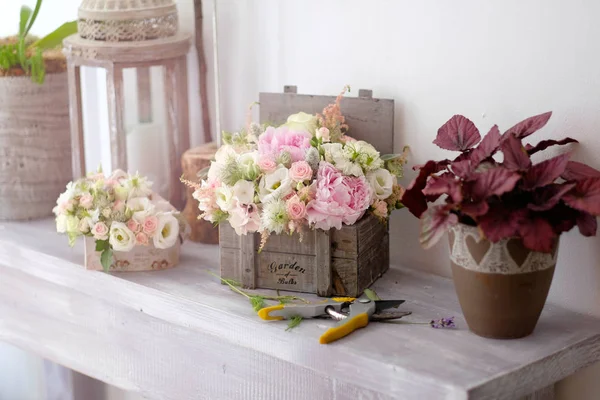 Bloemen Winkel Prachtige Bloemstukken Voor Speciale Evenementen Binnen Winkel Van — Stockfoto