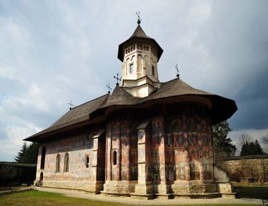 Romanya eski Ortodoks Manastırı. Moldovita Manastırı taş tarafından eski Ortodoks Hıristiyan manastır biridir. Romanya kuzey kesiminde Bucovina bölgesinde bulunan.