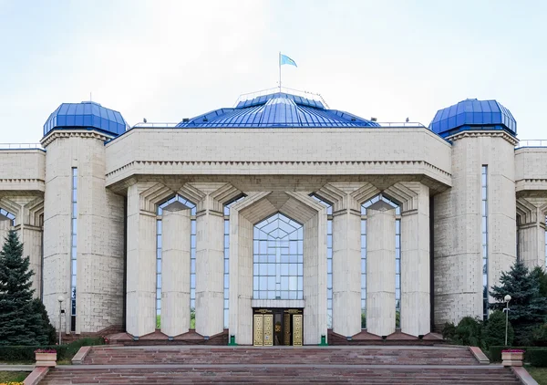 Zentralstaatliches Museum Kasachstans. almaty, Kasachstan — Stockfoto