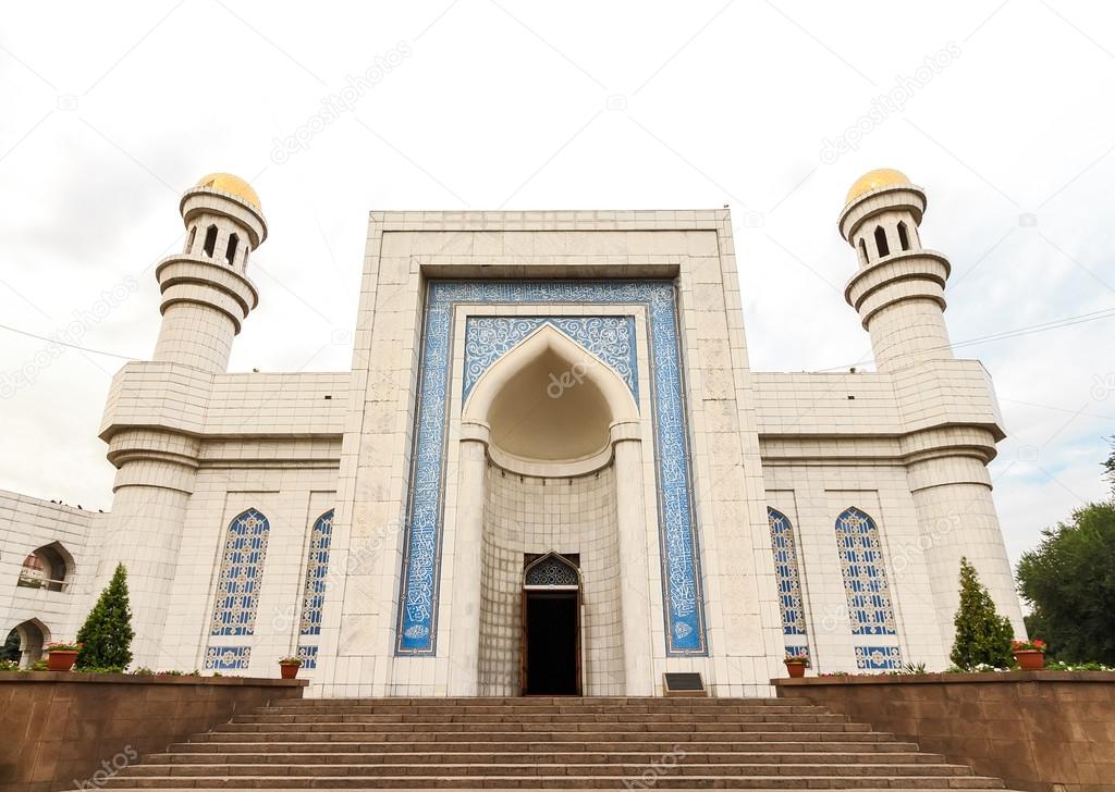 Central Mosque of Almaty. Almaty, Kazakhstan 