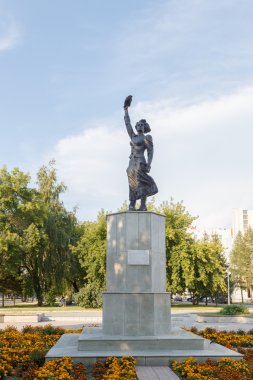 Kurgan, Rusya - 10 Ağustos 2016: Monument Argentovskoy Natasha 