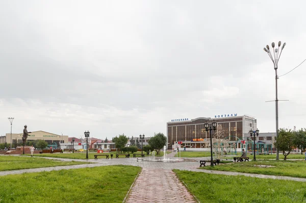 Петропавловск, Казахстан - 11 августа 2016 года: Железнодорожный вокзал Петропавловск — стоковое фото
