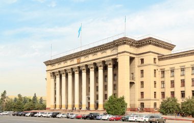 Kazak-İngiliz Teknik Üniversitesi. Almat, Kazakistan
